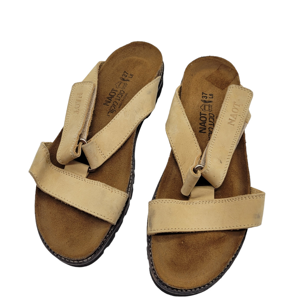 Naot Womens Sz 37 US 6 tan brown Criss Cross Strappy slip on Sandals Shoes